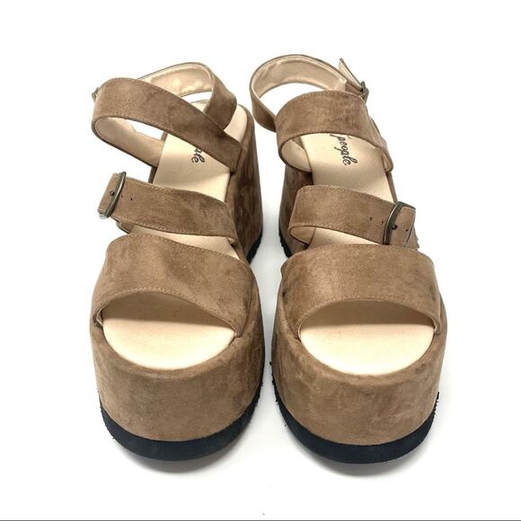 Free People Chelsea Strappy Platform Sandals in Tan Faux Suede Size 10 / EU 40 - Picture 4 of 9